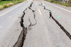  road-crack-earthquake-thumb2.jpg